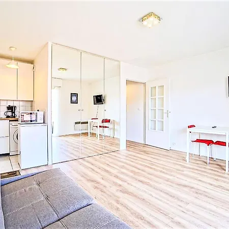 Apartment Le Brighton By Interhome Biarritz